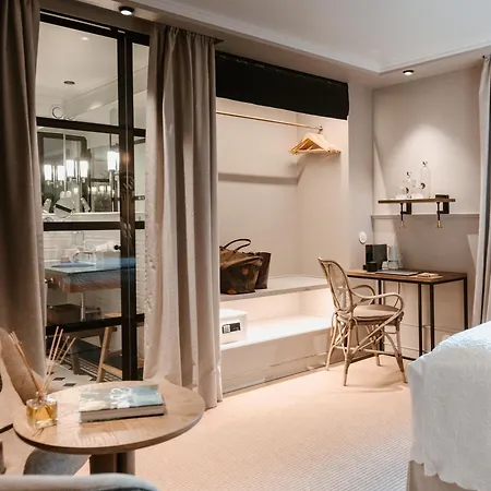 Hotel Almalusa Alfama 4*