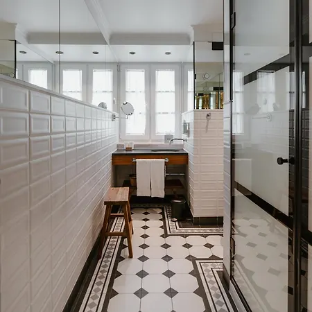 Almalusa Alfama Hotel