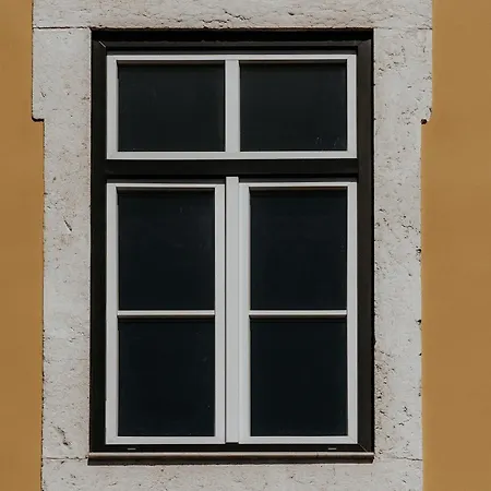 Almalusa Alfama Hotel