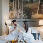 Almalusa Alfama Hotel 4*