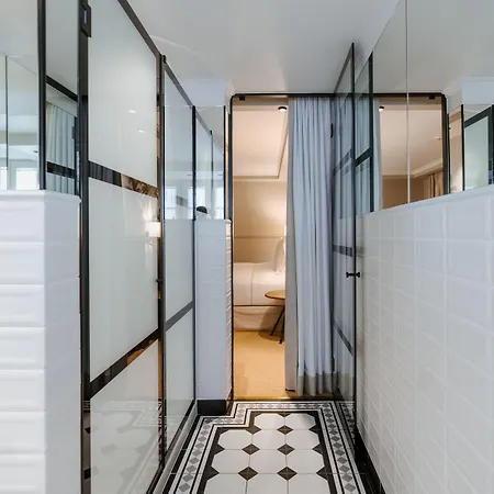 Almalusa Alfama Szálloda