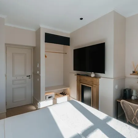 Almalusa Alfama 酒店 4*